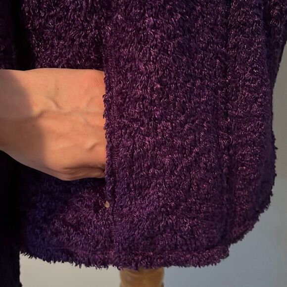 L. L. Bean Women's Full Zipper Teddy Mock Neck Jacket - Picture 6 of 7